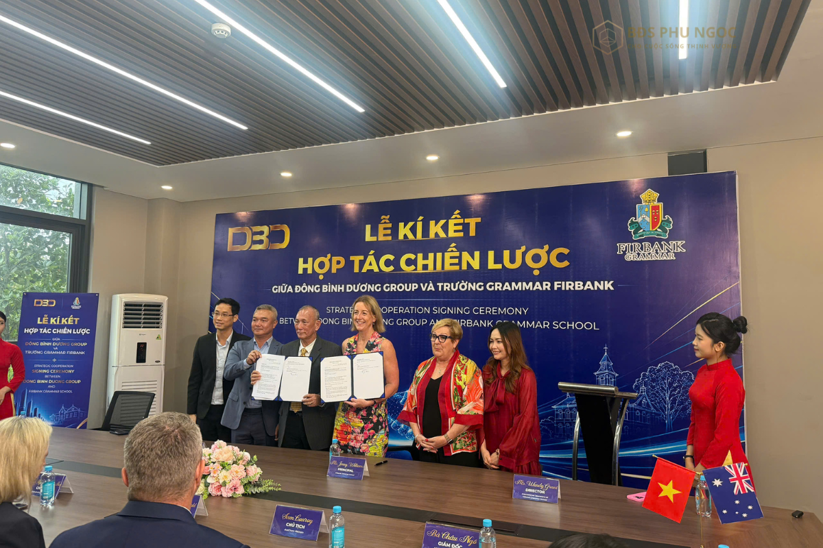 ký kết của Trường Quốc tế Saigon Melbourne và Đông Bình Dương Group.
